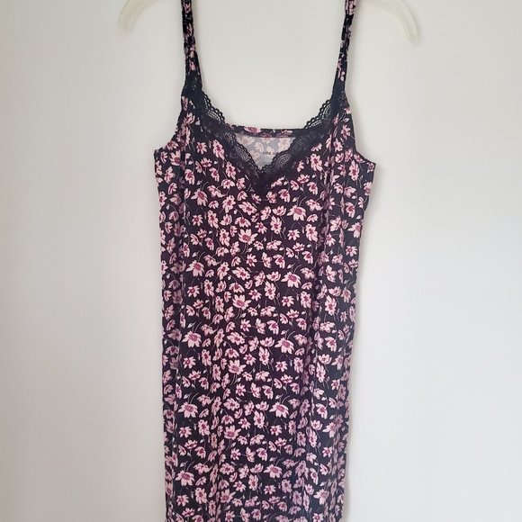 Lingerie Set Robe & Chemise Ditzy Pink Floral on Black Lace Detail Loungey Comfy - Picture 2 of 10